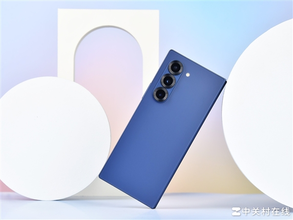 三星史上升级最大的折叠屏!Galaxy Z Fold6上手
