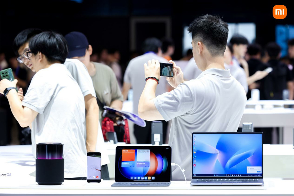 小米SU7 首次亮相 ChinaJoy,小米大小折叠新品同时展出