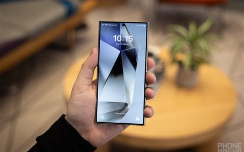 历史性跨越！曝万元机皇三星Galaxy S25 Ultra升级16GB内存