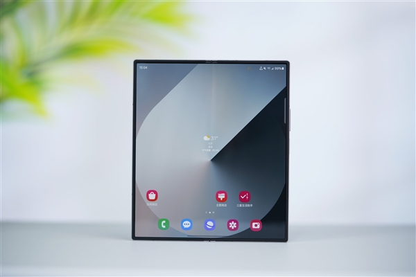 史上最轻薄的三星折叠屏!三星Galaxy Z Fold6图赏