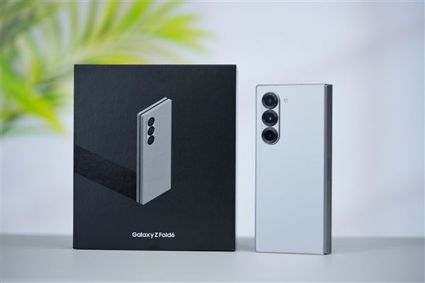 史上最轻薄的三星折叠屏!三星Galaxy Z Fold6图赏