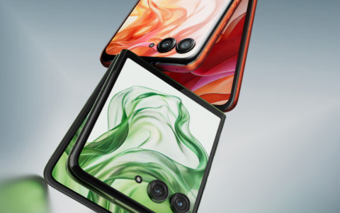 联想 moto razr 50 Ultra AI 元启版折叠屏手机开启 OTA 3 更新：支持 5G-A 网络、优化小天助手