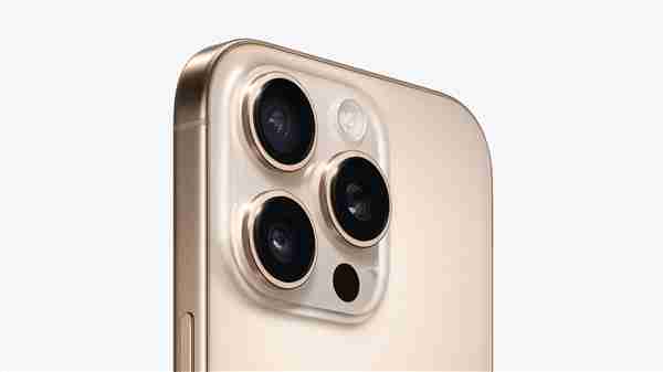 苹果推出沙漠色iPhone 16 Pro:淡金色效果 重回iPhone XS时代