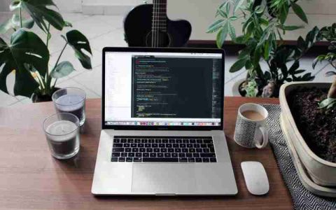 如何在纯 PHP 项目中使用 Tailwind CSS