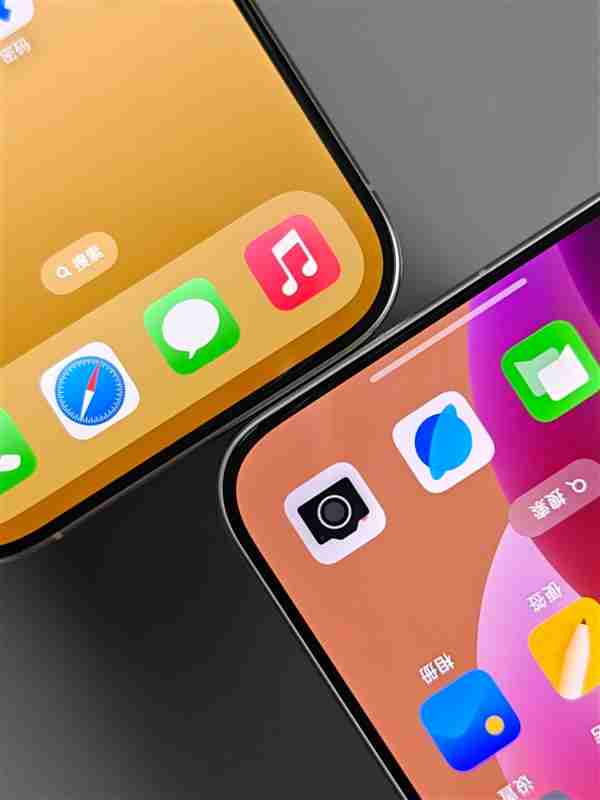 刘作虎晒oppo find x8真机照:下巴跟iphone 16 pro一样窄 亮屏惊艳