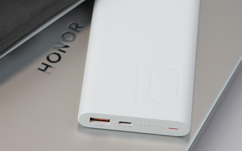首发89元 荣耀亲选JOWAY 22.5W移动电源预售：USB-C双向快充