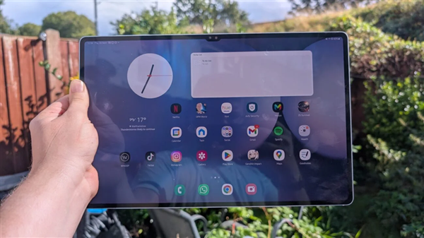 天玑板王!三星Galaxy Tab S10系列国行版价格公布:6999元起