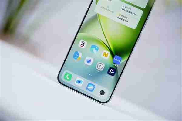 最强悍的小屏旗舰!vivo X200 Pro mini钛青图赏