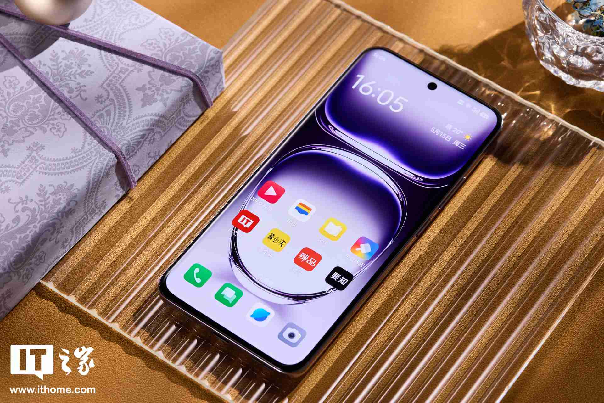 OPPO Reno 13 系列手机开启预约,同期新品含 Pad 3 平板