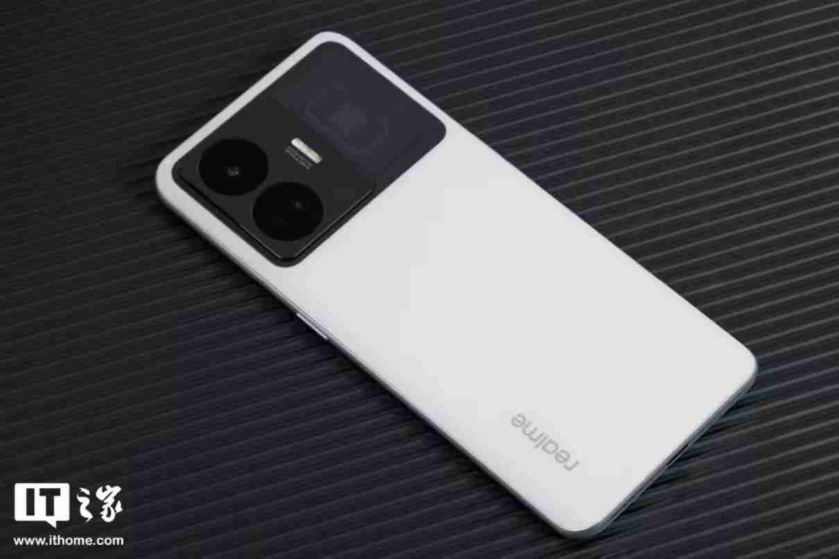 适配真我 GT Neo5/240W,realme UI 6.0 第五轮第三批内测招募