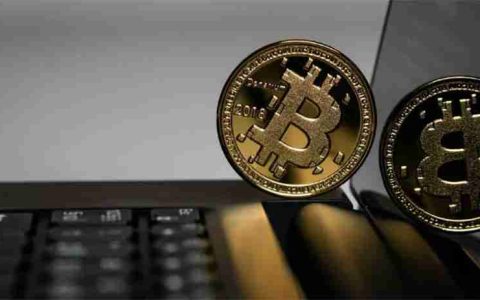 2025 年值得投资的加密货币有哪些？当今最值得投资的 10 大加密货币