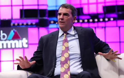 亿万富翁蒂姆·德雷珀（Tim Draper）确认他仍然拥有30,000个比特币：“我只是继续购买更多”