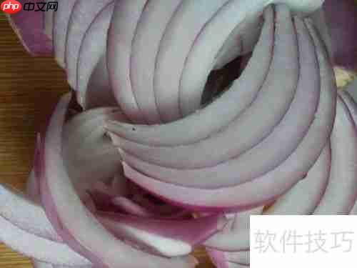 健美食谱:芹菜炒鸭肉的做法
