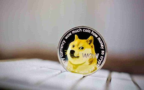 加密分析师Joao Wedson对Dogecoin的兴趣重新点燃了对Dogecoin的兴趣，这表明流行的Memecoin可能会为另一个重大举措做好准备。