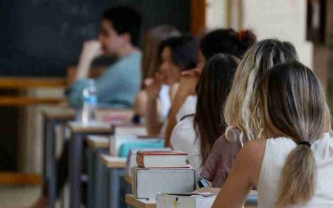 数学挑战2025：探索数学和加密的未来