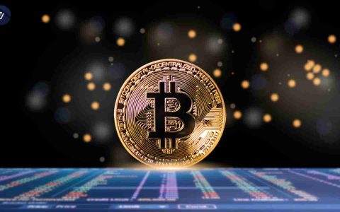 比特币的突破性召唤：乘坐全球流动性浪潮