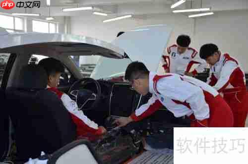 学汽修:为什么选择汽修学校比修理厂更好?
