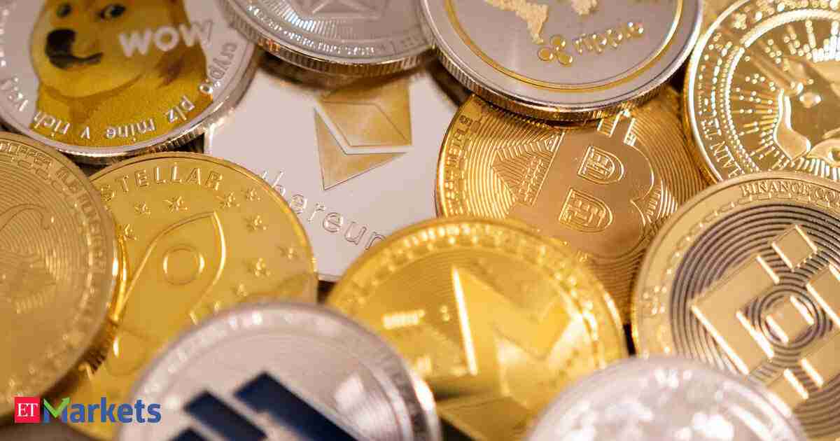 边缘的比特币价格:期权到期,供应冲击即将发生?