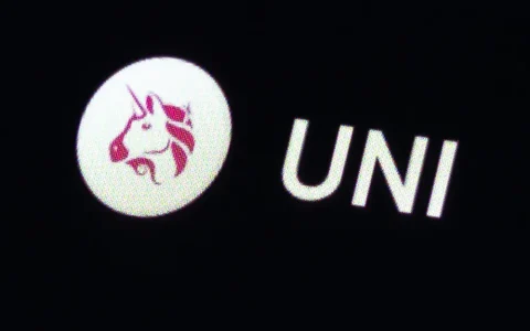 CoinRoutes、Uniswap API 与机构级 DeFi：一个新时代